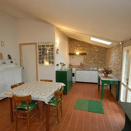 Villa Sleeps 3 Pool Wifi